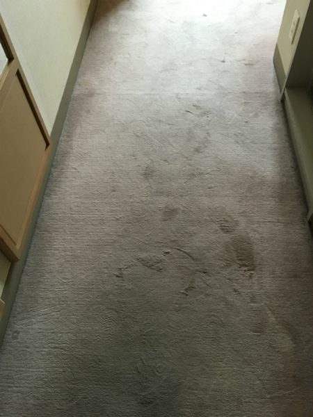 作業前　全体的な土砂、油汚れ