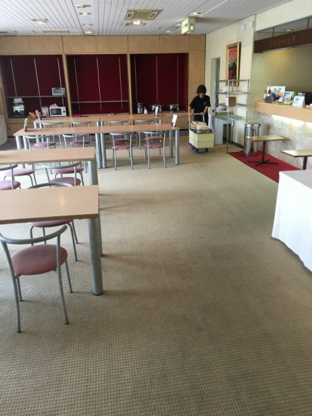 全体的な歩行動線の土砂汚れ