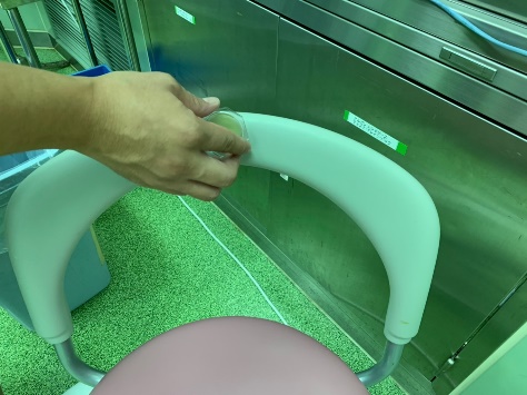 椅子背もたれ