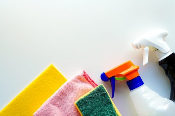 【業務用洗剤の種類と効果的な選び方】用途別の選び方や取り扱いの注意点まで解説！サムネイル